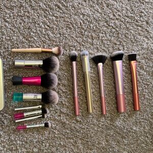 Various Full and Travel Size Makeup Brushes